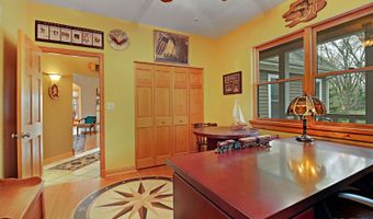 2837 Jackson Dr, Arlington Heights, IL 60004