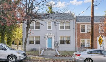 405 34TH St SE 4, Washington, DC 20019