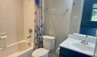 43157 CLARENDON Sq, Ashburn, VA 20148