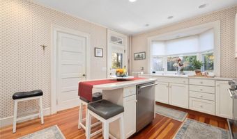 63 Longfellow Rd, Jamestown, RI 02835