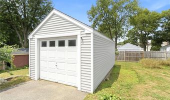 27 Norman St, Cumberland, RI 02864