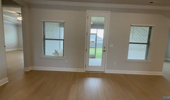 22651 Donahue Rd, Athens, AL 35613