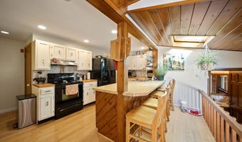 101 Horace Greeley Rd, Amherst, NH 03031