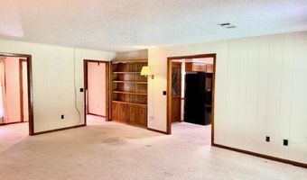 1 Westmont Cir, Arkadelphia, AR 71923