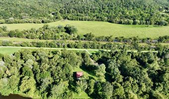 560 S Emerald Isle, Alderson, WV 24910