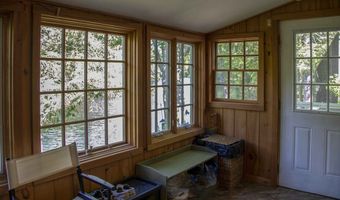 11 N Shore Rd, Chester, NH 03036