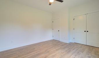 410 Edgewood Dr, Belton, SC 29627