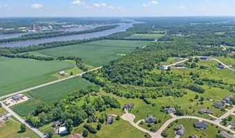 000 8TH St E, Andalusia, IL 61232