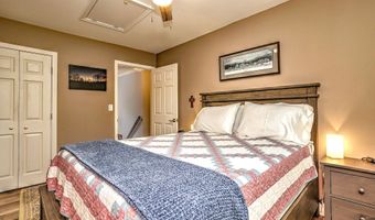 703 S Main St 703, Cheshire, CT 06410