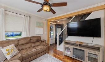 58-60 Frost Pl, Brattleboro, VT 05301