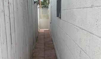 14 MEADOW St, Bayonne, NJ 07002