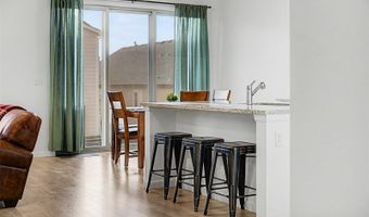 121 S Vandriver Way, Aurora, CO 80018