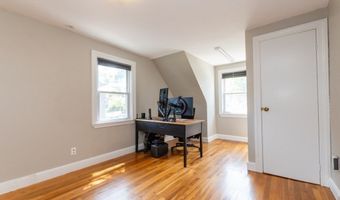 15 Peak Hill Rd, Boston, MA 02132