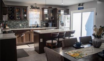 607 13th Ave SW, Austin, MN 55912