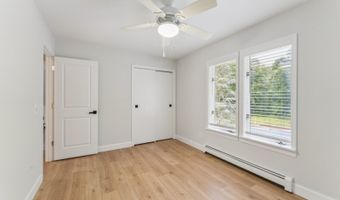 33 Huntsville Rd, Andover, NJ 07860