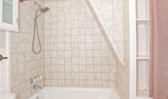 1013 Washington Ave, Albany, NY 12206