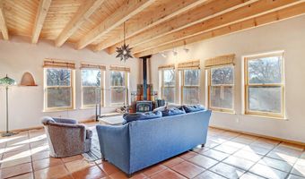 159 A County Rd 155, Abiquiu, NM 87510