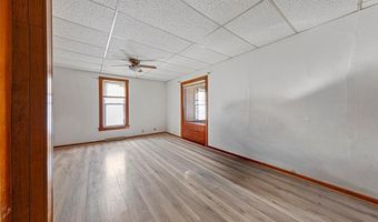 604 Ulstad Ave, Albert Lea, MN 56007