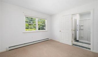 9 Spring St, Jamestown, RI 02835