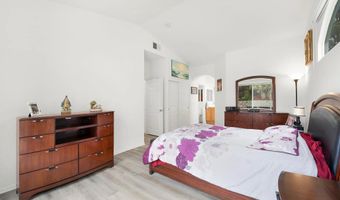 1425 Knoll Park Gln, Escondido, CA 92029
