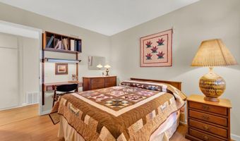 6050 Henderson Dr 16, La Mesa, CA 91942