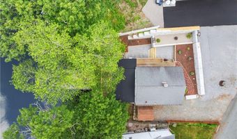 87 Jackson Schoolhouse Rd, Glocester, RI 02814