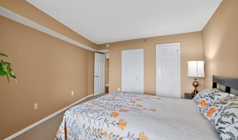 10101 GROSVENOR Pl 1901, Rockville, MD 20852
