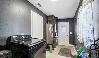 212 PIKE St, Auburndale, FL 33823