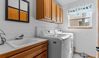 2243 Breckenridge Dr, Berthoud, CO 80513