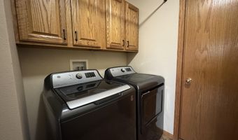 39491 Country Dr, Bath, SD 57427