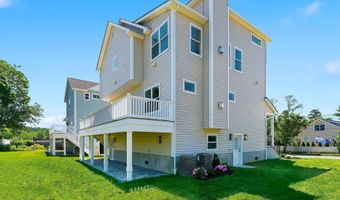 56 W Washington Ave, Atlantic Highlands, NJ 07716