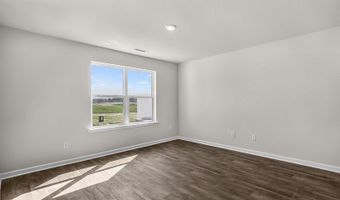 211 Maddox Dr, Aberdeen, NC 28315