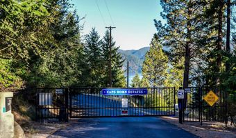 702 Glacier Loop Rd, Bayview, ID 83803