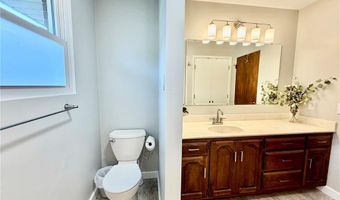 3725 Elmore Dr, Alton, IL 62002