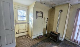 444 E 8th St, Baxter Springs, KS 66713