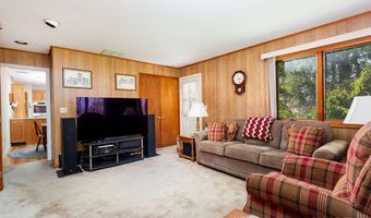 13 Elmar Dr, Danbury, CT 06811