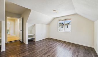 2700 Meadow Creek Way, Arcata, CA 95521