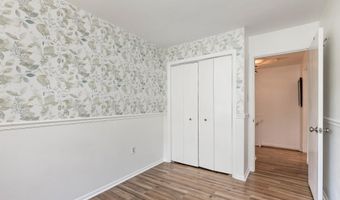 12051 GATEWATER Dr, Potomac, MD 20854