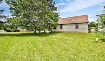 831 Robin Rd, Amherst, NY 14228