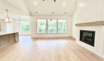 27 Cullen Hills Dr, Bella Vista, AR 72715