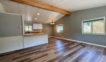 98825 PLEASANT HILL Dr 26, Brookings, OR 97415