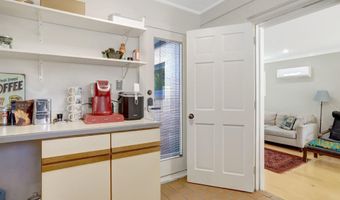 6616 BRADDOCK, Annandale, VA 22003