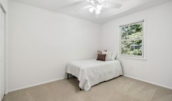 3333 BRECKENRIDGE Ct, Annandale, VA 22003