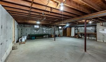 23 Roselawn Ave, North Smithfield, RI 02824