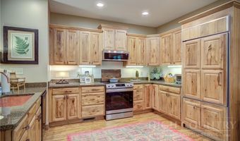 161 Cobblestone Bridge Ln, Banner Elk, NC 28604
