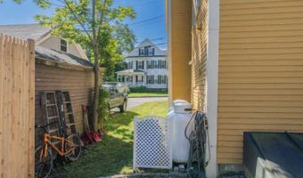 449 High St, Bath, ME 04530