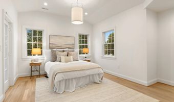 5522 LINCOLN St, Bethesda, MD 20817