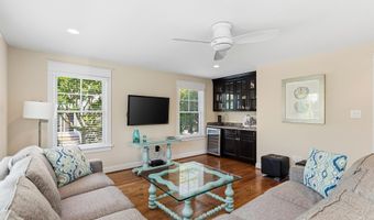 162 75th St, Avalon, NJ 08202