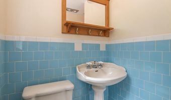 1008 HARBOR Dr, Annapolis, MD 21403