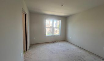 2811 Crinkle Root Dr, Fitchburg, WI 53711